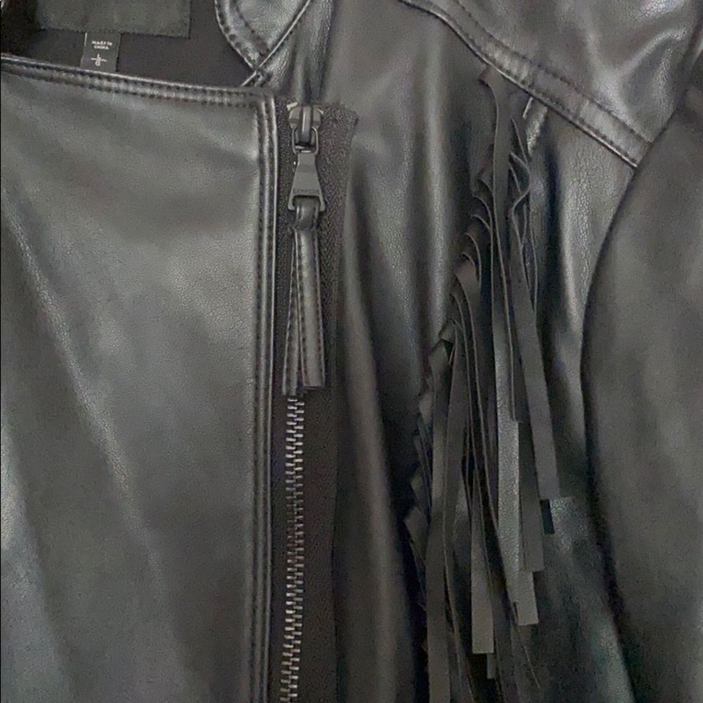 Jacket - Picture 3 of 4